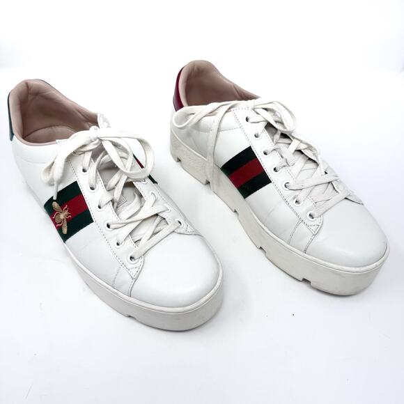 Gucci White Athletic Shoes with Red and Green Stripes in good condition - Picture 2 of 15
